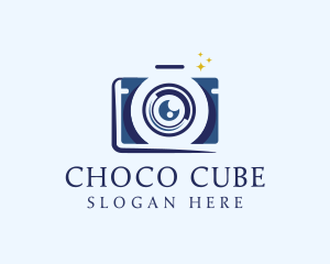 Vlog - Camera Lens Photography logo design