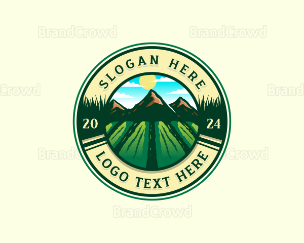 Mountain Farm  Field Logo