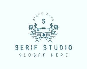 Vintage Camera Studio logo design