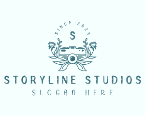 Vintage Camera Studio logo design