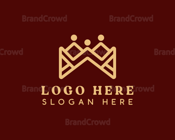 Gold Crown Boutique Logo