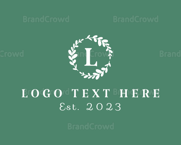 Leafy Natural Wreath Logo