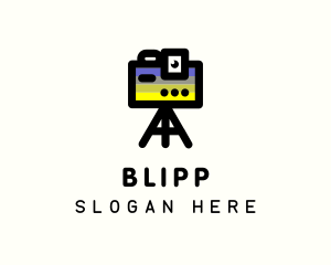 Streamer - Video Camera Blogger logo design