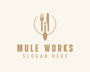 Green Minimalistic Utensils logo design