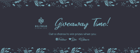 Dainty Floral Pattern Facebook Cover Design