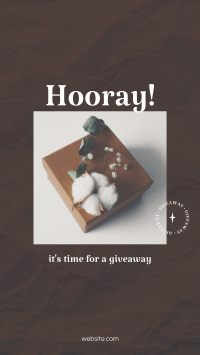 Hooray Gift Box Instagram story Image Preview