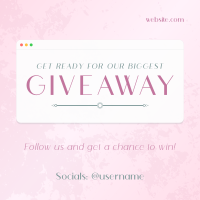 Elegant Chic Giveaway Instagram Post Preview