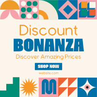 Geometric Discount Bonanza Instagram Post Preview